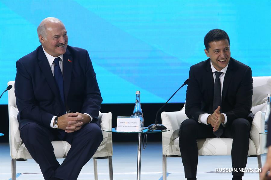 В. Зеленский и А. Лукашенко обсудили перспективы развития украино-белорусских отношений