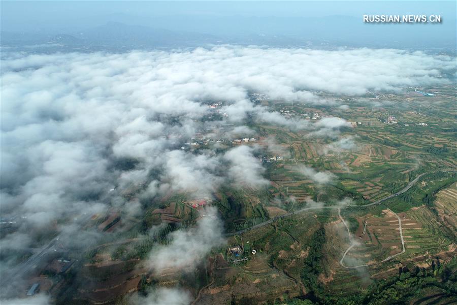 Облачное море в горах Тайханшань
