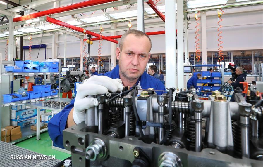 В "Великом камне" заработал завод по производству двигателей "МАЗ-Вейчай"