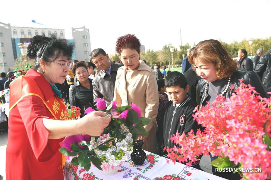 （社会）（8）新疆且末县第十届红枣丰收节开幕