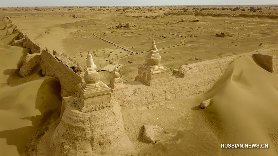 Руины древнего города Хэйчэн во Внутренней Монголии 