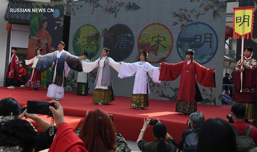 Карнавал ханьской национальной одежды в Сюйчжоу