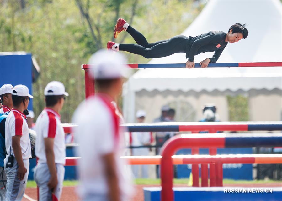 Всемирные военные игры -- Военное пятиборье: китайские спортсменки стали первыми в эстафете с препятствиями 