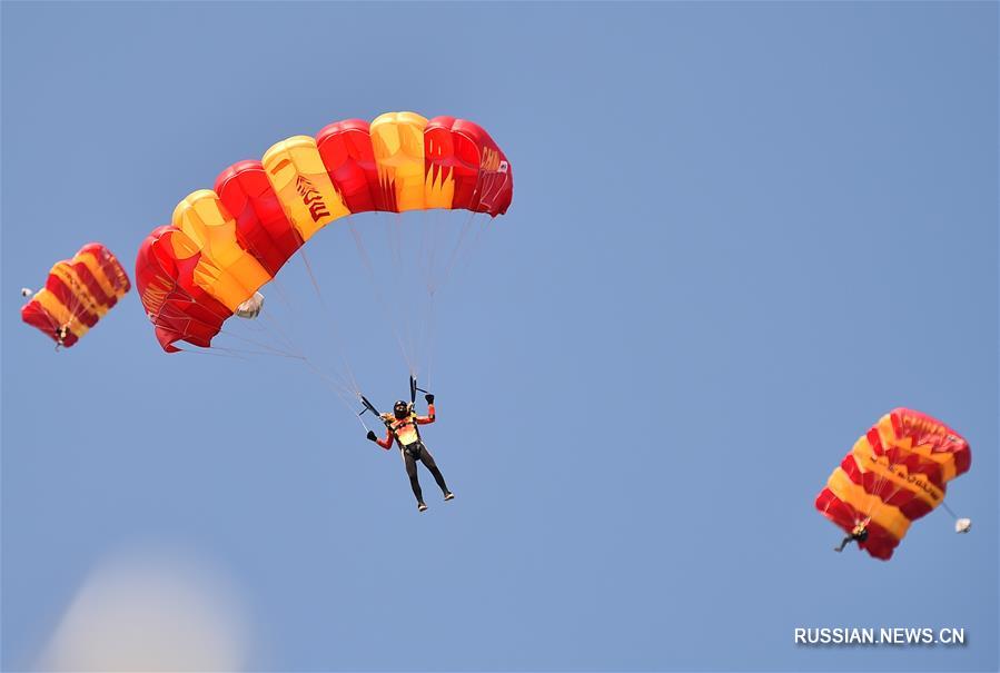 Всемирные военные игры -- Парашютный спорт: китайский спортсмен взял "золото" в двоеборье среди юниоров