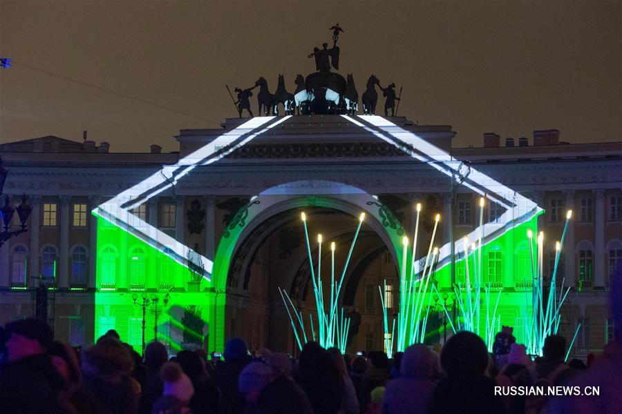 Фестиваль "Чудо света" в центре Петербурга