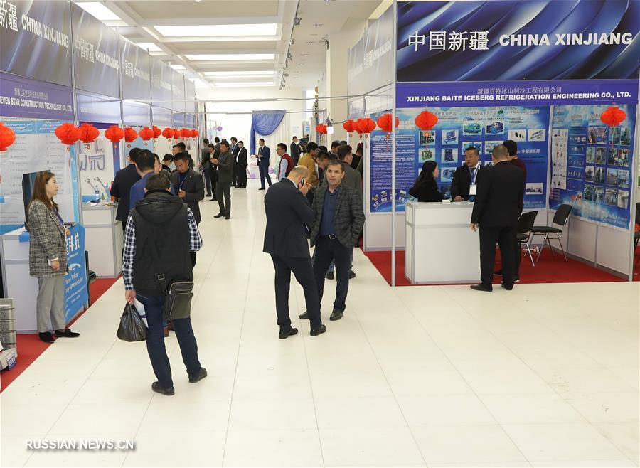 В Ташкенте открылась очередная международная выставка синьцзянских товаров