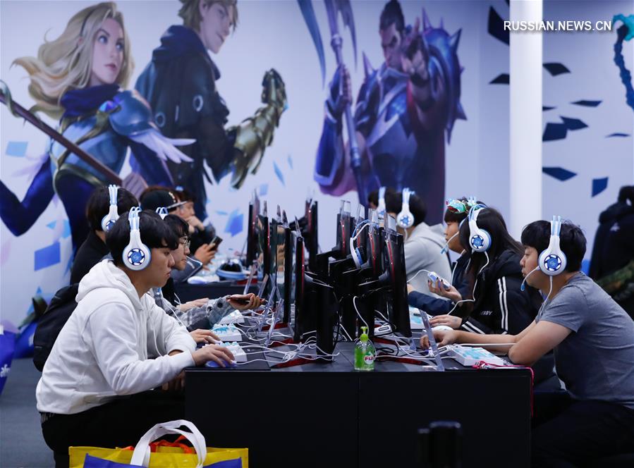 В Пусане открылась выставка компьютерных игр G-STAR