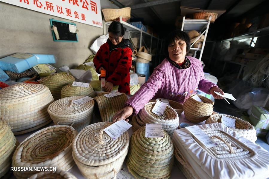 Соломоплетение увеличило доходы крестьян уезда Таньчэн