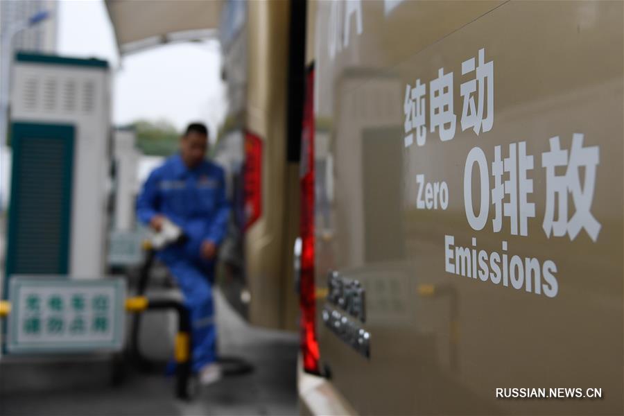 Парк электробусов "с нулевым уровнем выбросов" в Ханчжоу превысил 2500 единиц