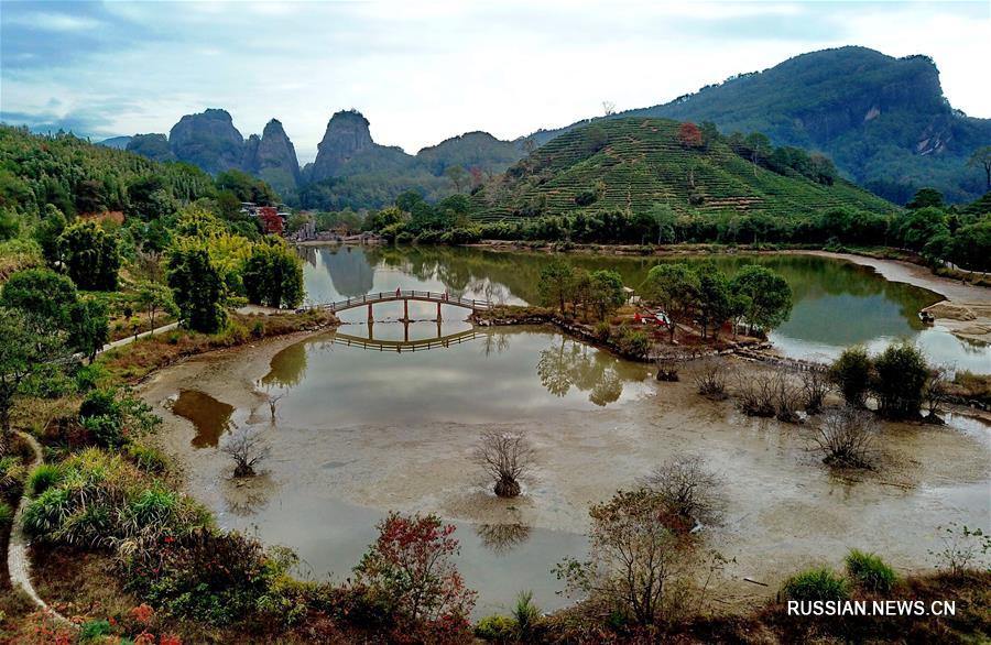 Изумрудные горы и синие реки: горы Уишань в провинции Фуцзянь