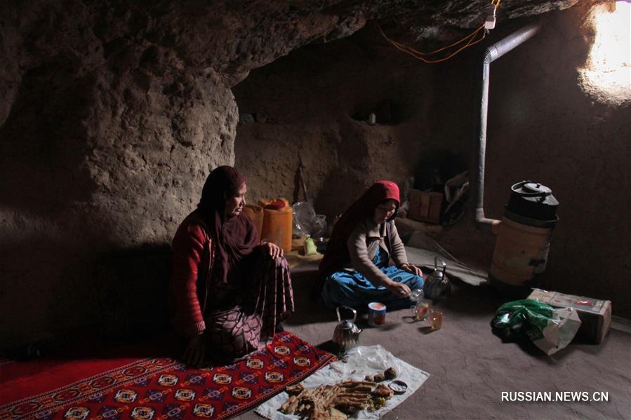 Пещерная жизнь жителей афганской провинции Бамиан 
