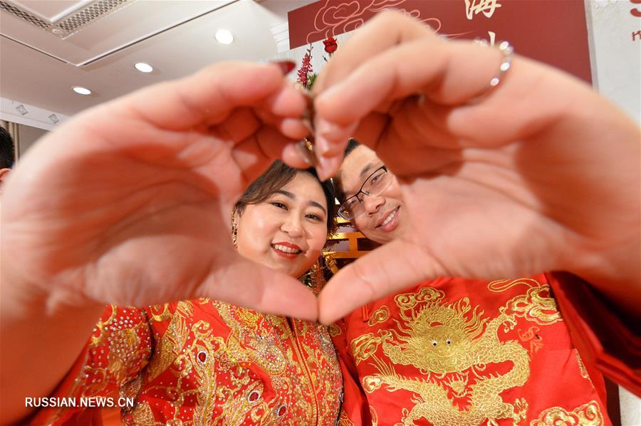 Коллективная китайско-тайская свадьба строителей в Бангкоке
