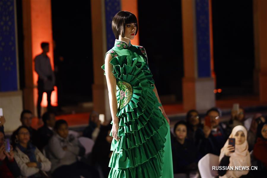 Шоу китайской моды "Образы Шелкового пути" в Египте