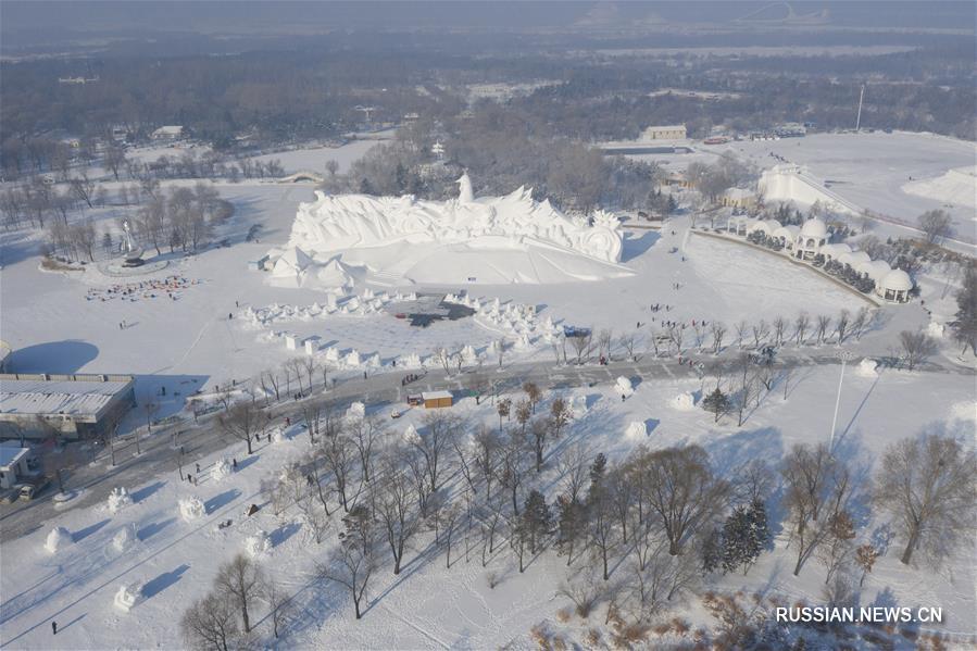 В Харбине открылась выставка снежной скульптуры