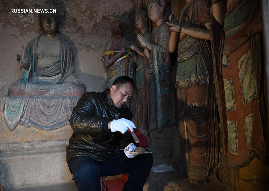 Хранитель пещер горы Майцзишань