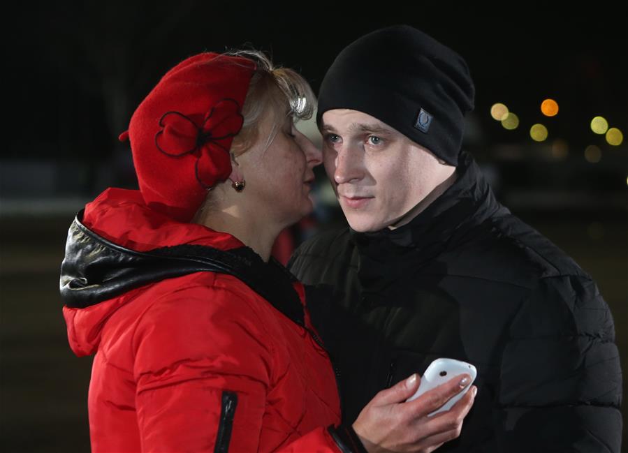 Освобожденные из плена украинцы прибыли в Киев