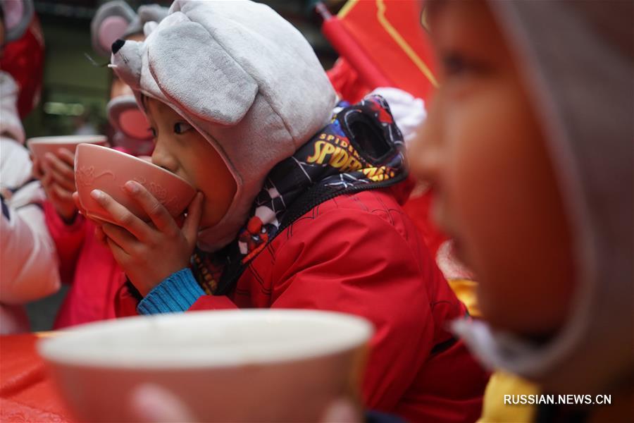 В Китае отмечается традиционный праздник Лабацзе