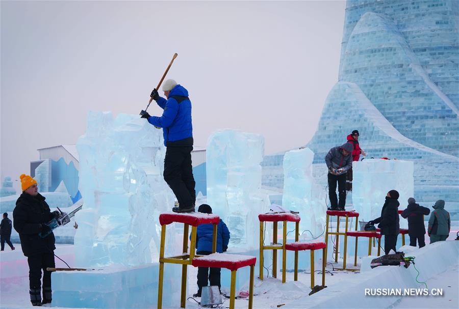 В Харбине открылся 34-й Китайский международный конкурс ледяных скульптур