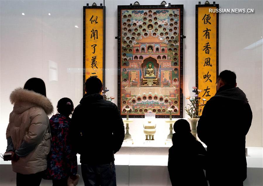 Выставка "Император Цяньлун" открылась в Чжэнчжоу
