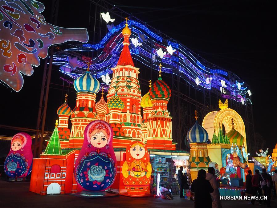 26-й международный фестиваль фонарей открылся на юго-западе Китая 