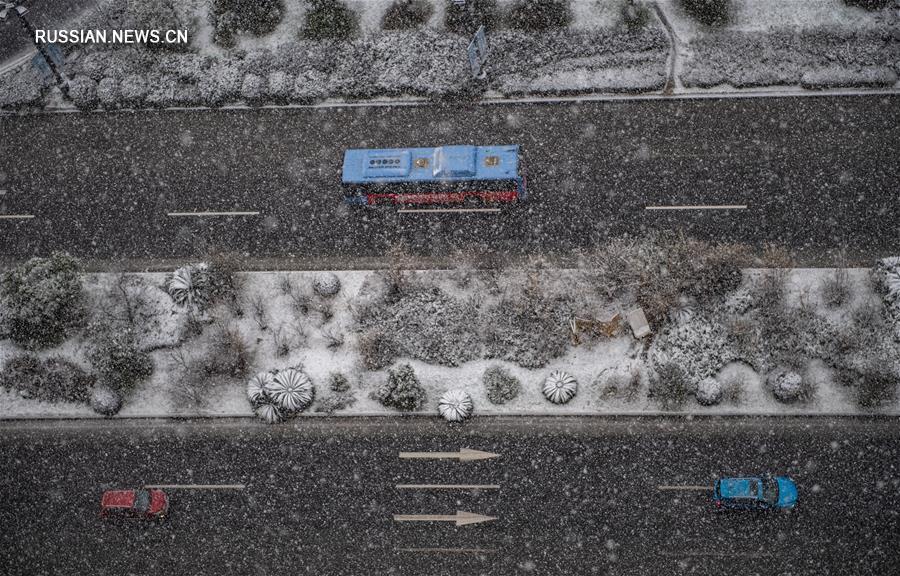 Снегопад обрушился на Юго-Западный Китай