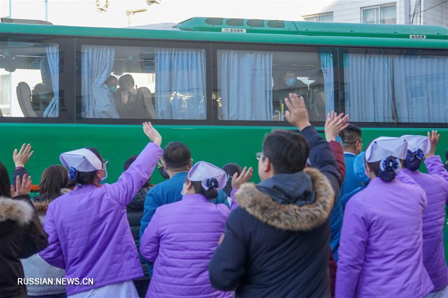 Медики провинции Цзилинь отправились в Хубэй, чтобы помочь в борьбе с эпидемией