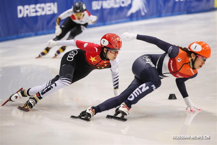 Сборная Китая стала второй в женской эстафете на дистанции 3000 метров на этапе КМ по шорт-треку в Дрездене 