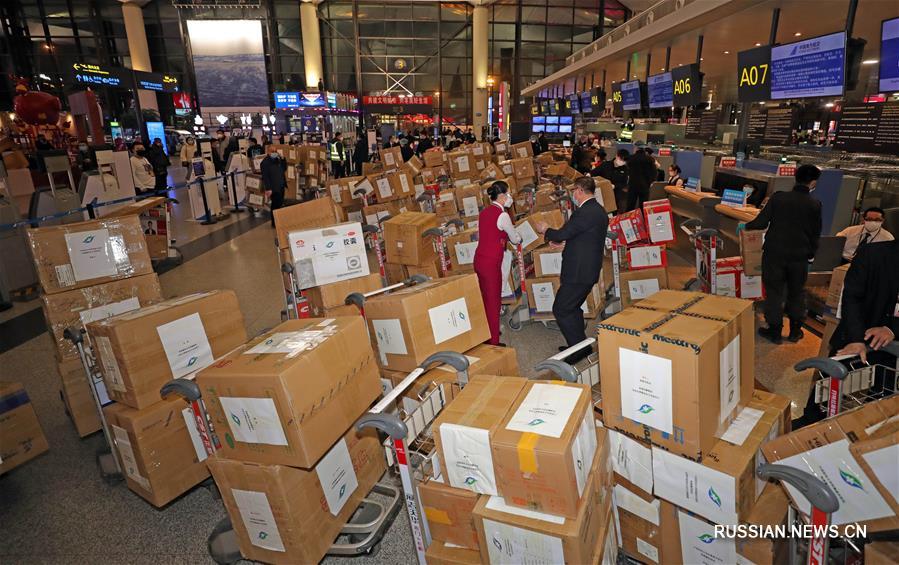 115 ляонинских медиков выехали в Хубэй