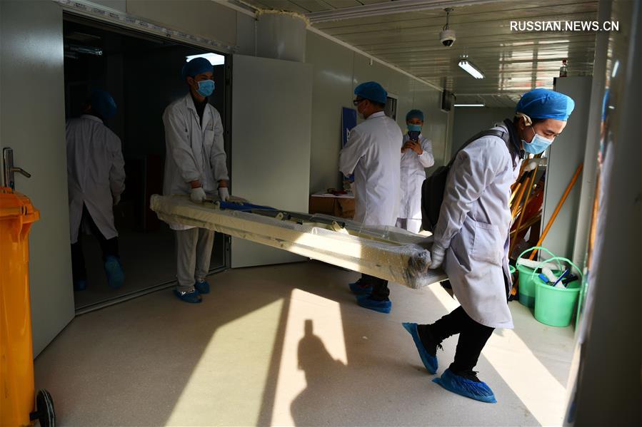Борьба со вспышкой коронавирусной инфекции -- Строительство больницы "Цзянцзюньшань" в Гуйяне вошло в завершающую фазу