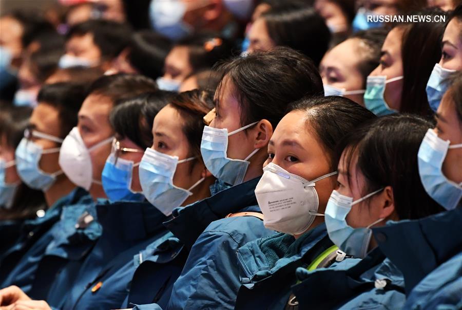 Пятая партия медработников пров. Гуйчжоу вылетела в пров. Хубэй, чтобы помочь в борьбе с эпидемией короновируса нового типа