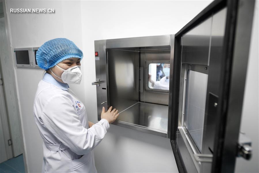 Борьба со вспышкой коронавирусной инфекции -- Новый инфекционный стационар Четвертой народной больницы в Иньчуане сдали в эксплуатацию