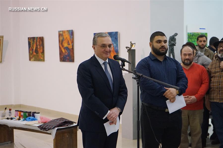 Армянские художники выразили поддержку китайскому народу