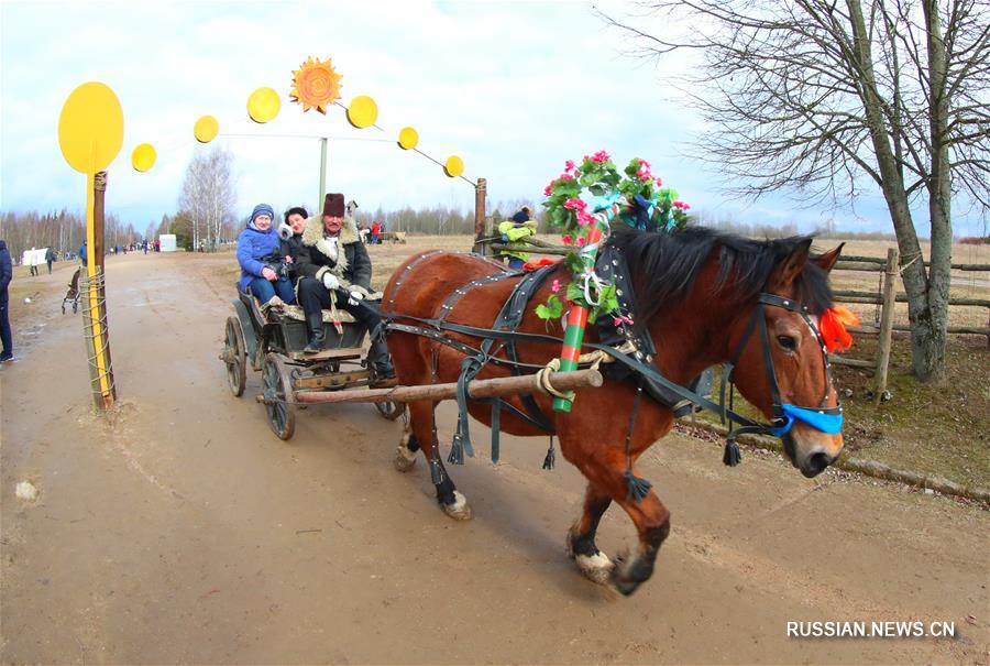 В Беларуси отпраздновали Масленицу