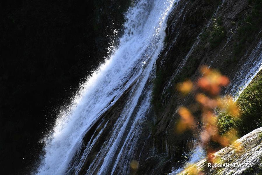 Мартовские красоты ландшафтного парка водопадов Цзюлун