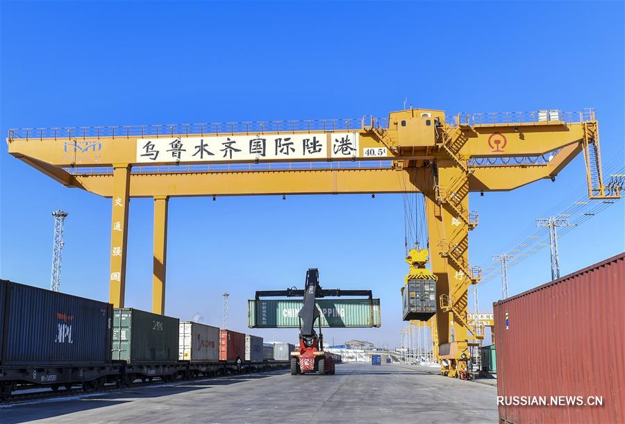 Из Урумчи отправился трехтысячный поезд регулярного грузового сообщения Китай-Европа