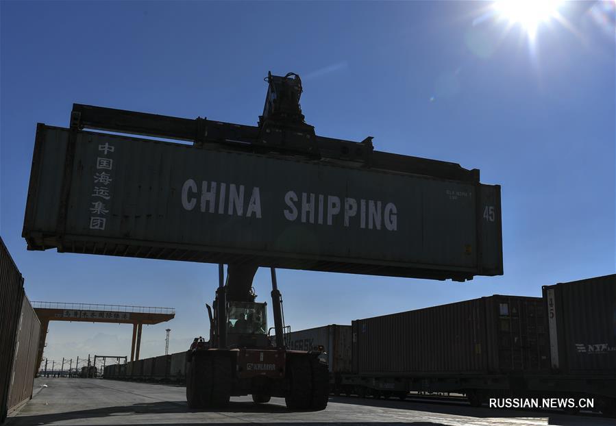 Из Урумчи отправился трехтысячный поезд регулярного грузового сообщения Китай-Европа