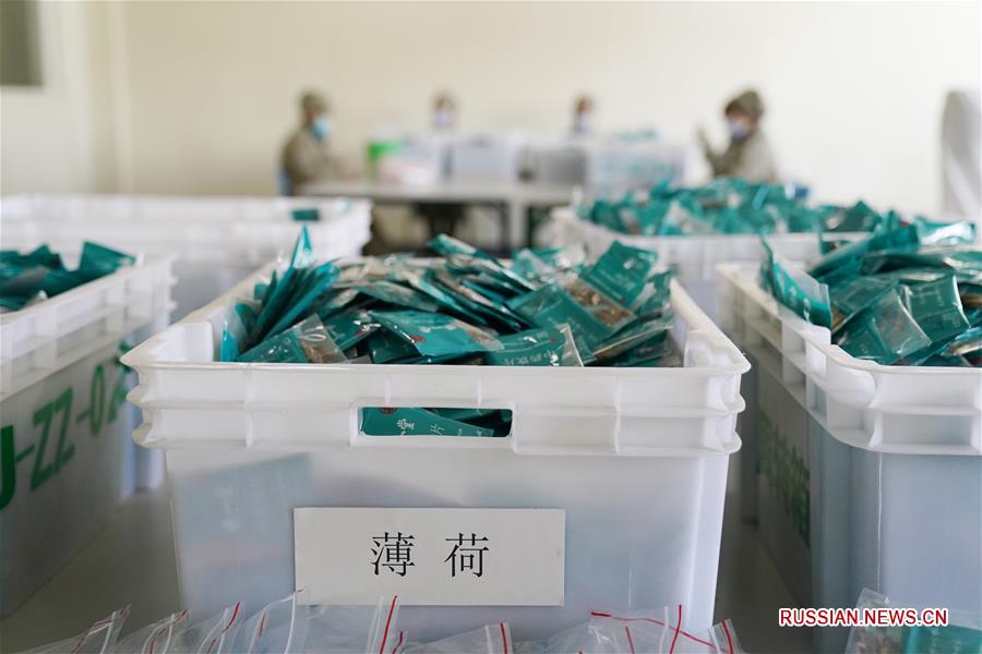 Производство лекарственных средств традиционной китайской медицины для профилактики COVID-19 в провинции Хэйлунцзян
