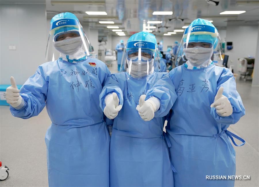 Девушки, рожденные в 80-е и 90-е годы, мужественно борются с коронавирусом