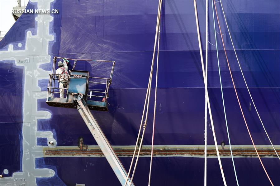 Шанхай: судостроительный завод "Цзяннань" ускоряет возобновление работы и производства