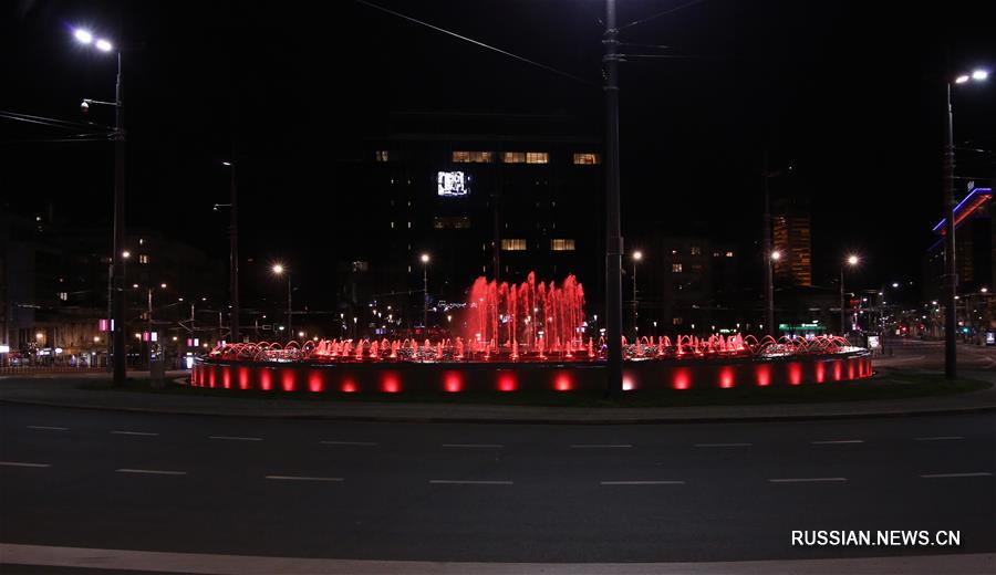 "Китайский красный" осветил столицу Сербии в знак благодарности за помощь в борьбе с эпидемией