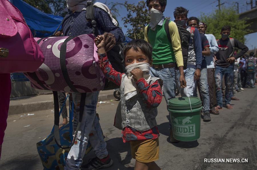 В Индии число заболевших COVID-19 превысило тысячу человек