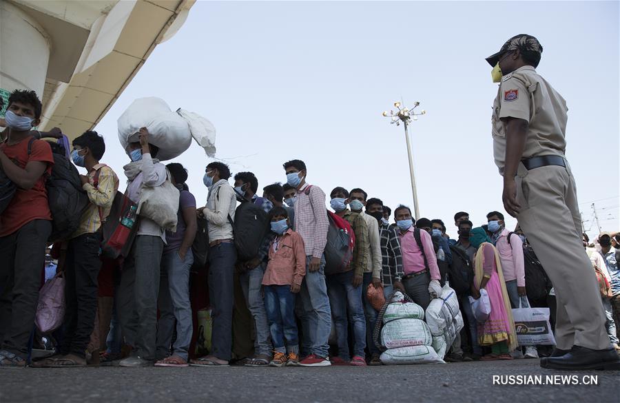 В Индии число заболевших COVID-19 превысило тысячу человек