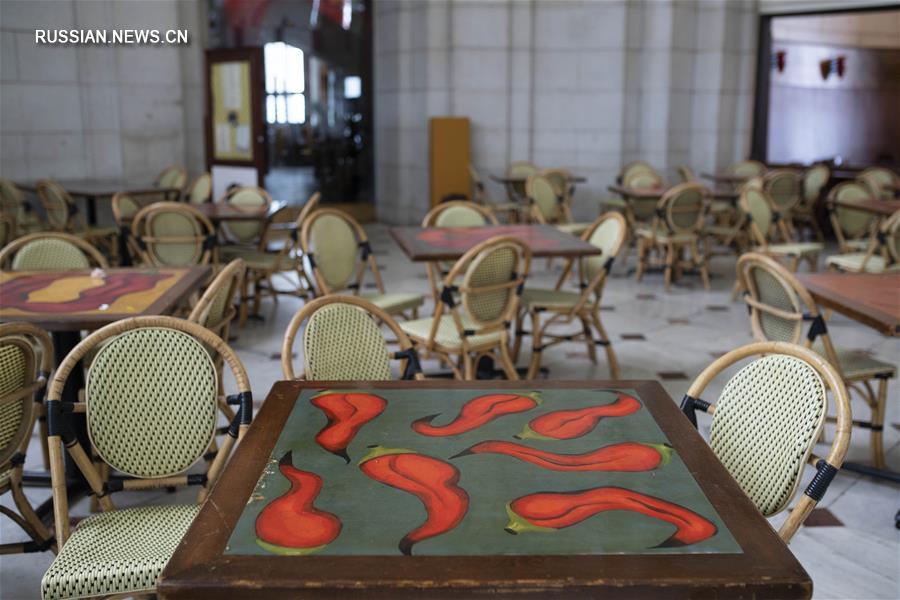 Число подтвержденных случаев COVID-19 в США превысило 140 тыс. - Университет Джонса Хопкинса