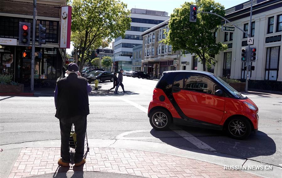 Число подтвержденных случаев заражения COVID-19 в США превысило 236 тыс. -- Университет Джонса Хопкинса