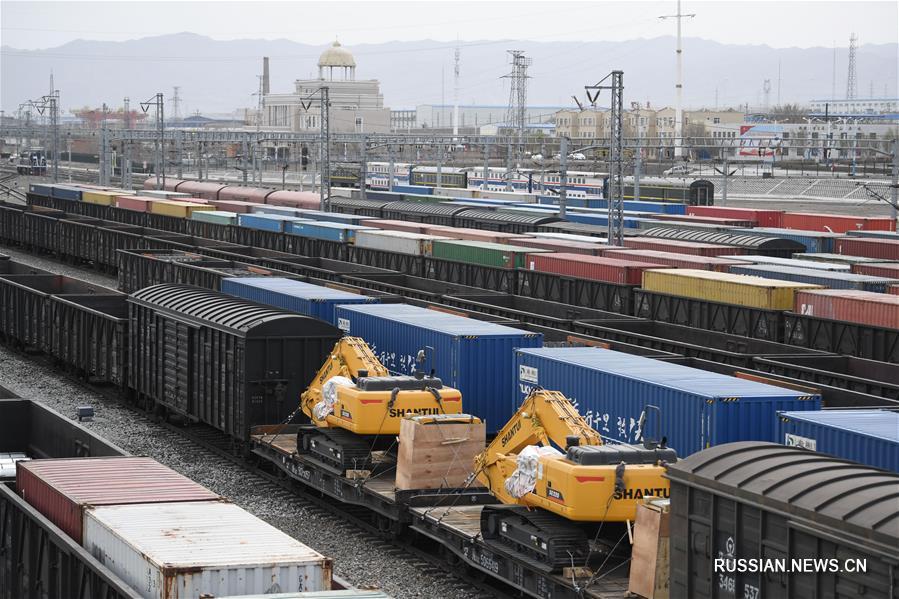 На КПП Алашанькоу принимаются меры для недопущения завоза COVID-19 в Китай