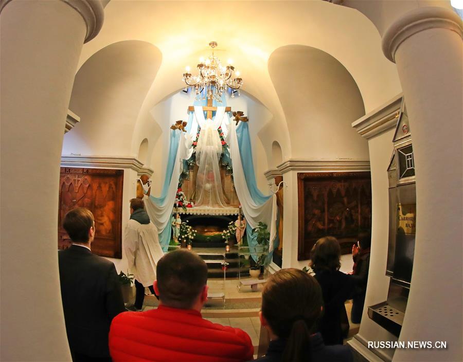 Католики Беларуси празднуют Пасху