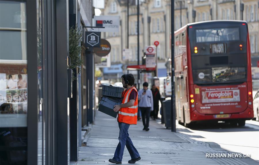 （国际疫情&middot;新华视界）（1）疫情下的伦敦街头