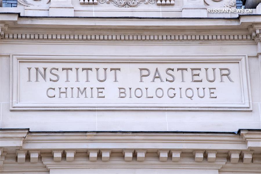 Число умерших от COVID-19 во Франции увеличилось до 20796