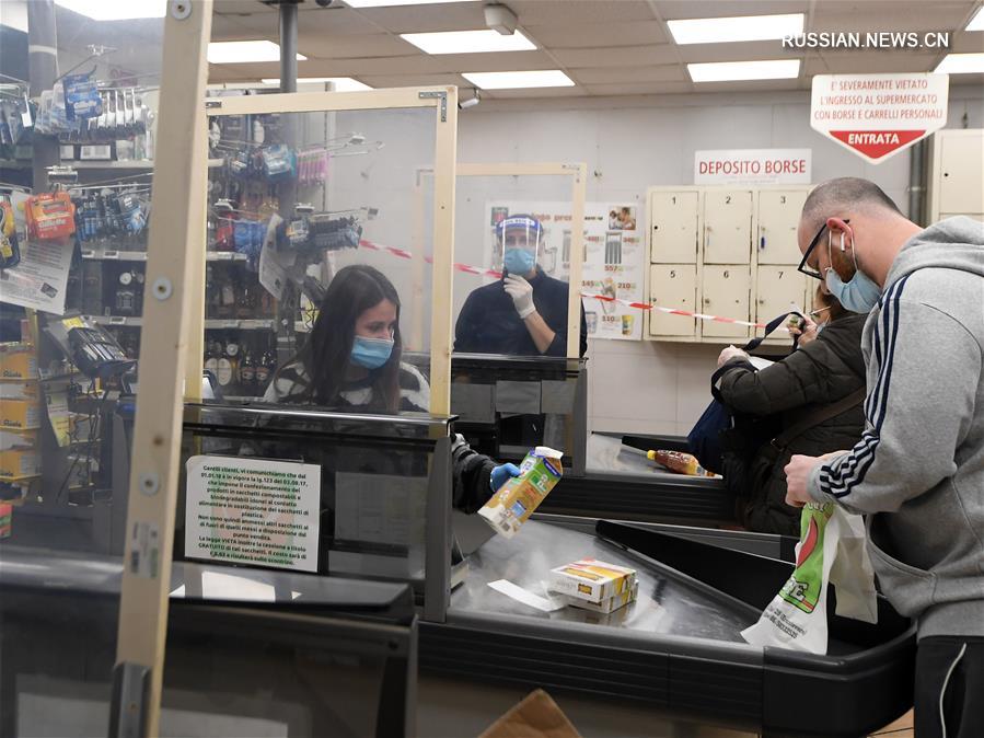 В Италии число находящихся на лечении от COVID-19 пациентов продолжает снижаться