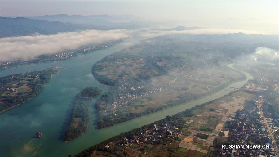 Утренний туман над уездом Жунъань